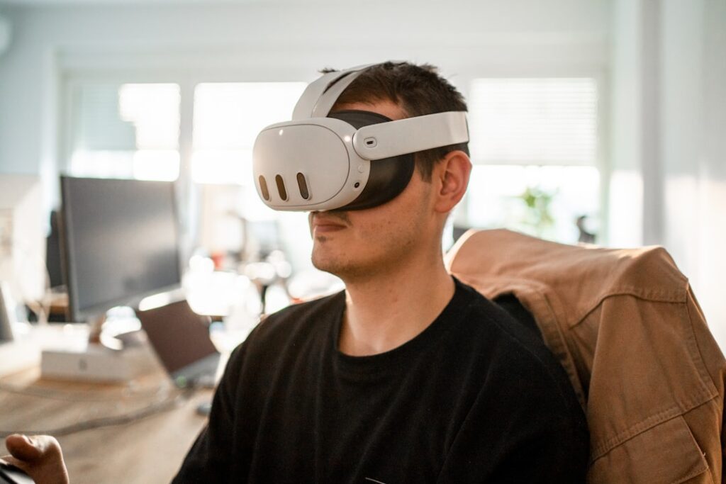 découvrez le monde fascinant de la réalité virtuelle (vr) ! plongez dans des expériences immersives, explorez des univers infinis et profitez de jeux captivants qui repoussent les limites de votre imagination. rejoignez-nous pour vivre la vr comme jamais auparavant.